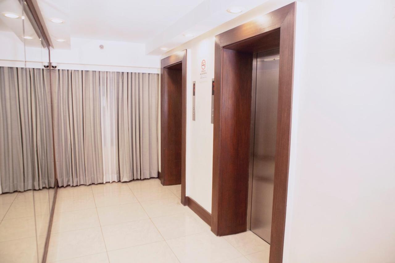 The Charter House Hotel Makati City Kamer foto